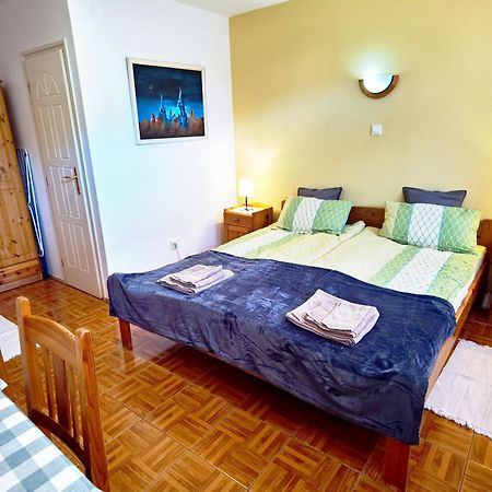 Family Vendeghaz Hotel Hajduszoboszlo Luaran gambar