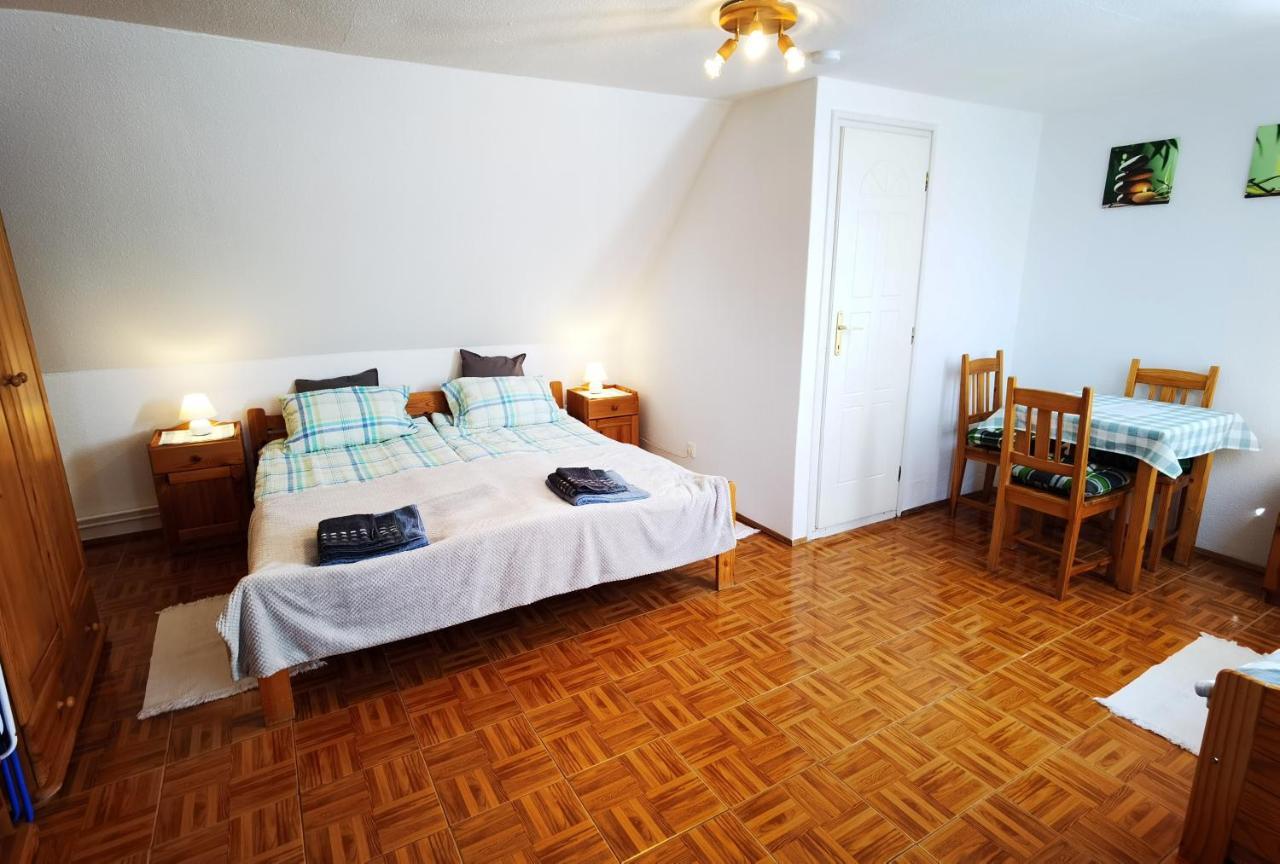Family Vendeghaz Hotel Hajduszoboszlo Luaran gambar